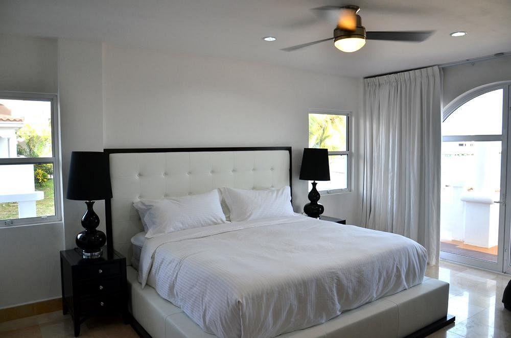 Sands Villas San Pedro  Extérieur photo