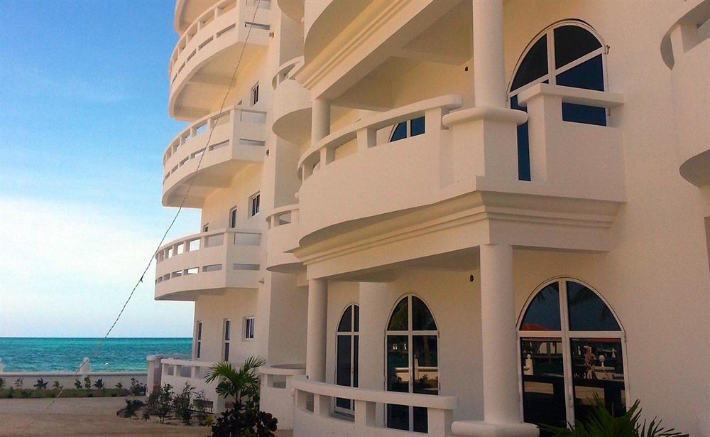 Sands Villas San Pedro  Extérieur photo
